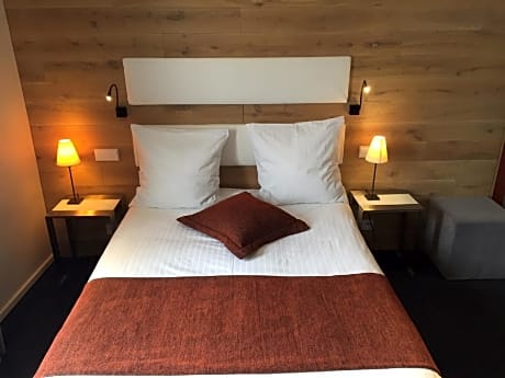 Comfort Double Room with Bath
