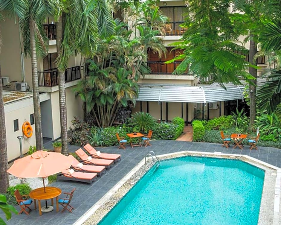 Mercure The Moorhouse Ikoyi