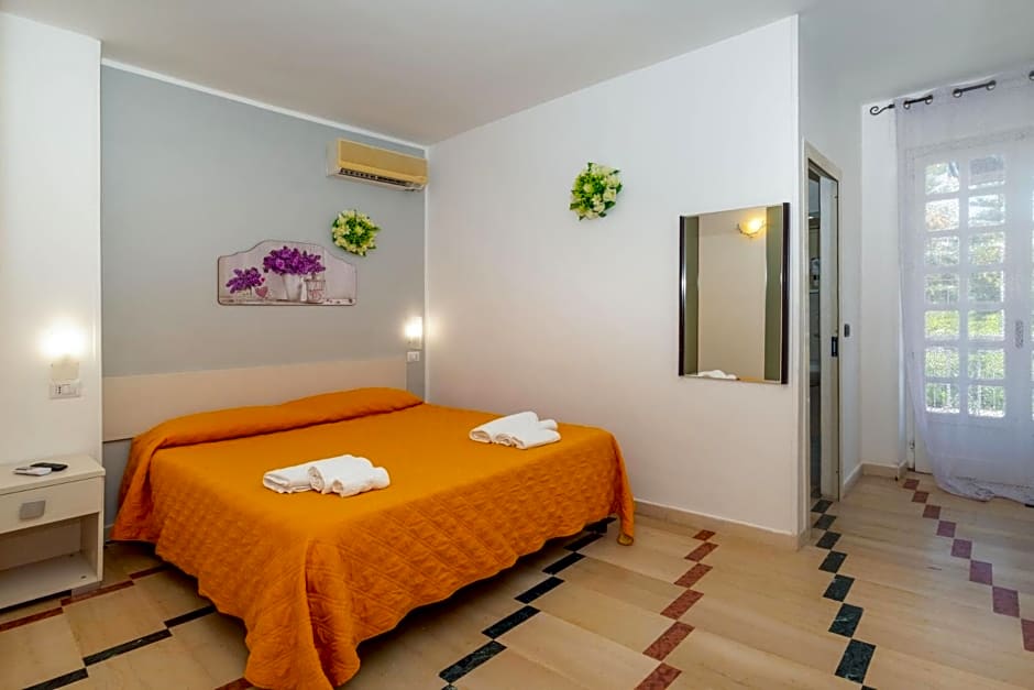 Hotel Solaris Paestum