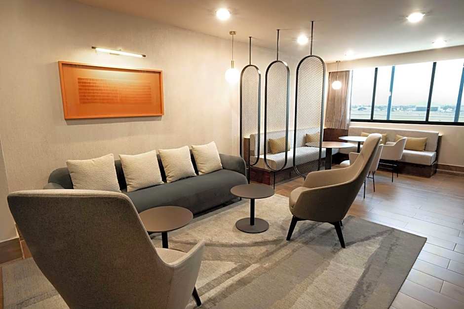 Hilton Mexico City Airport