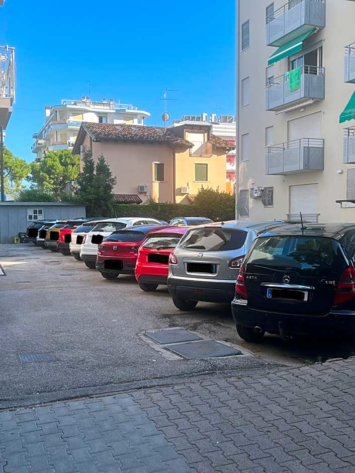 Hotel Trovatore
