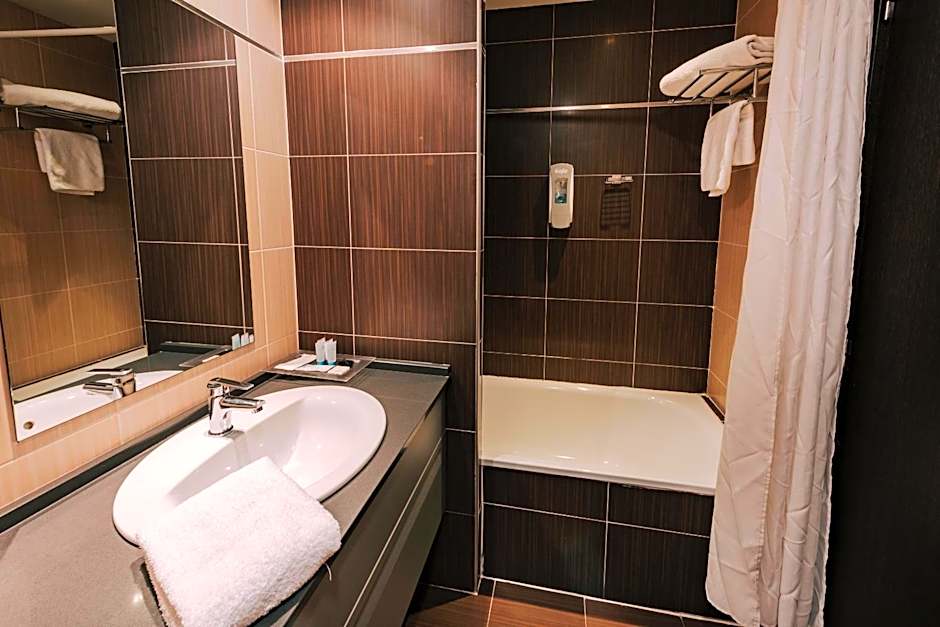 Zenit Aparthotel Hall 88