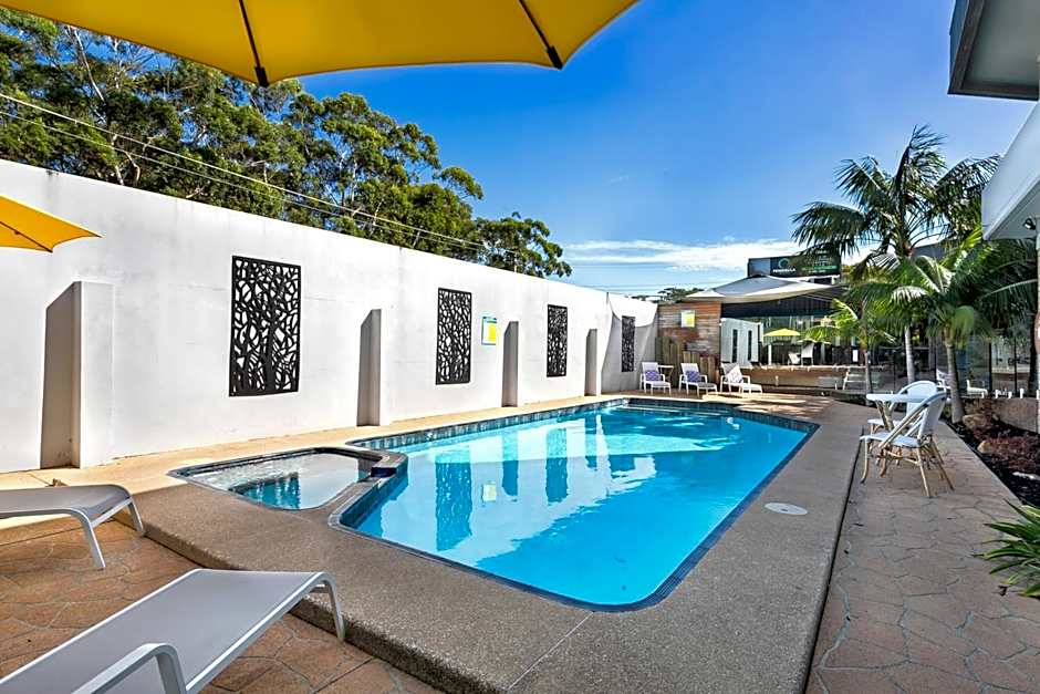 Peninsula Nelson Bay Motel and Serviced Apartments