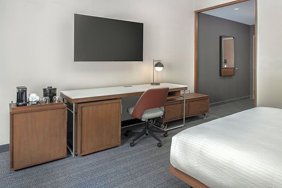 Courtyard by Marriott Olympia