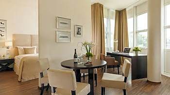 AMERON Berlin ABION Spreebogen Waterside