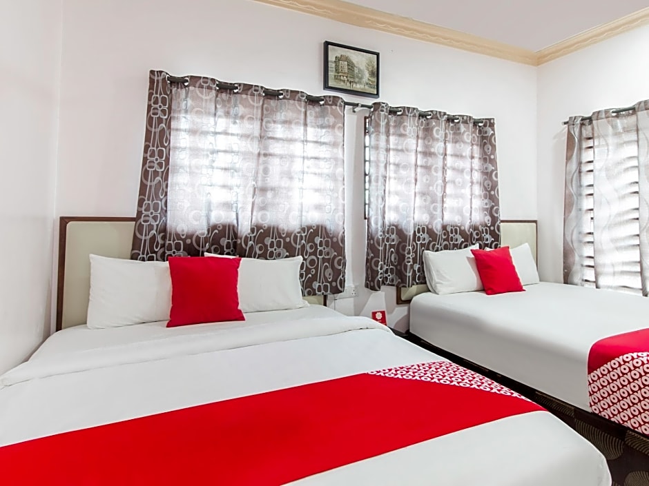 Super OYO 258 Hotel SMC Alam Avenue