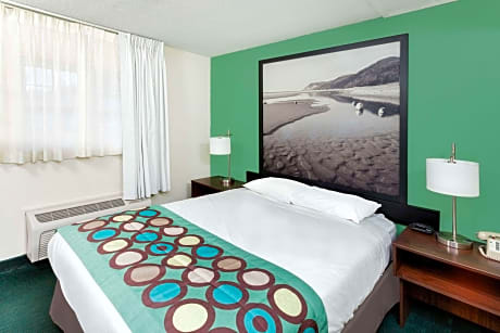 2 Double Beds Accessible Room First Floor Interior Corridor Non-Smoking