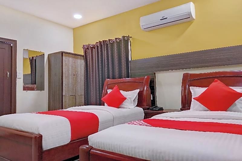Hotel O Ruma Near Nampally Railway Station