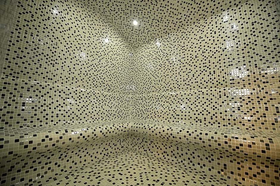 Nadir Business Hotel