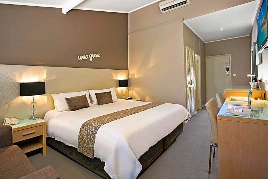 Best Western Sanctuary Inn