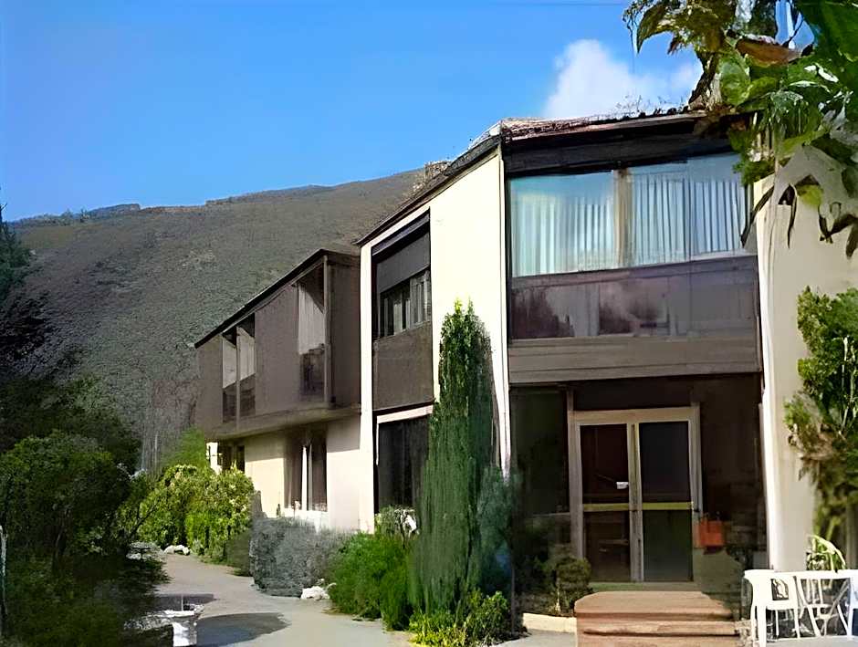 Hotel Pyrene