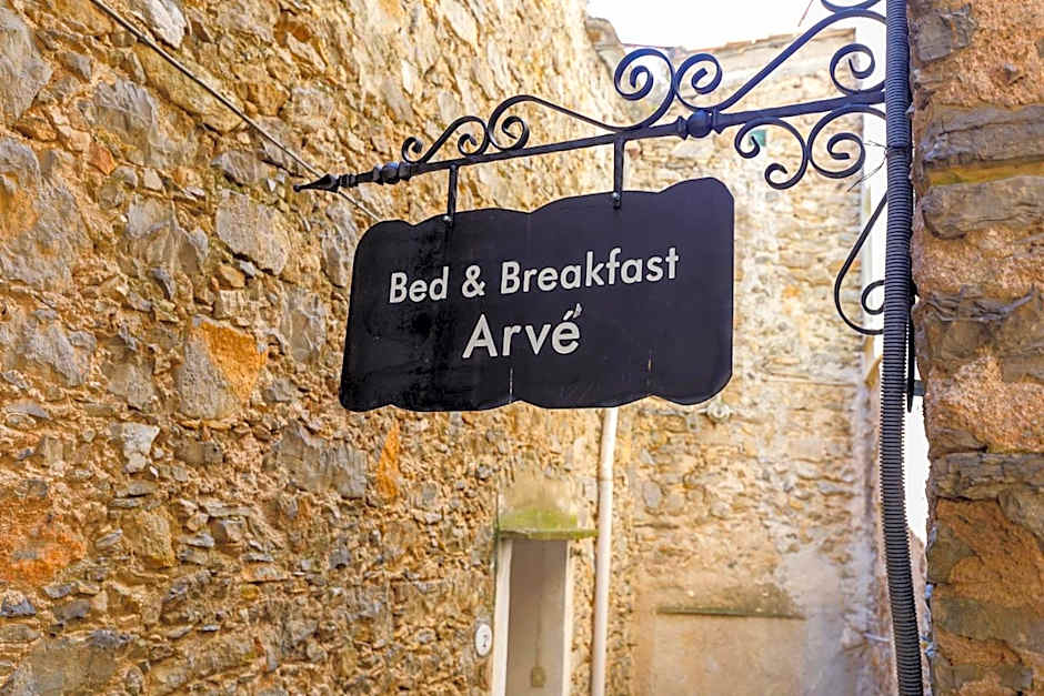 Arvé Castelbianco - B&B e Appartamento