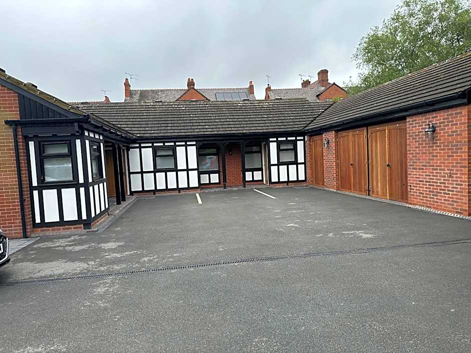 Chester Court Hotel