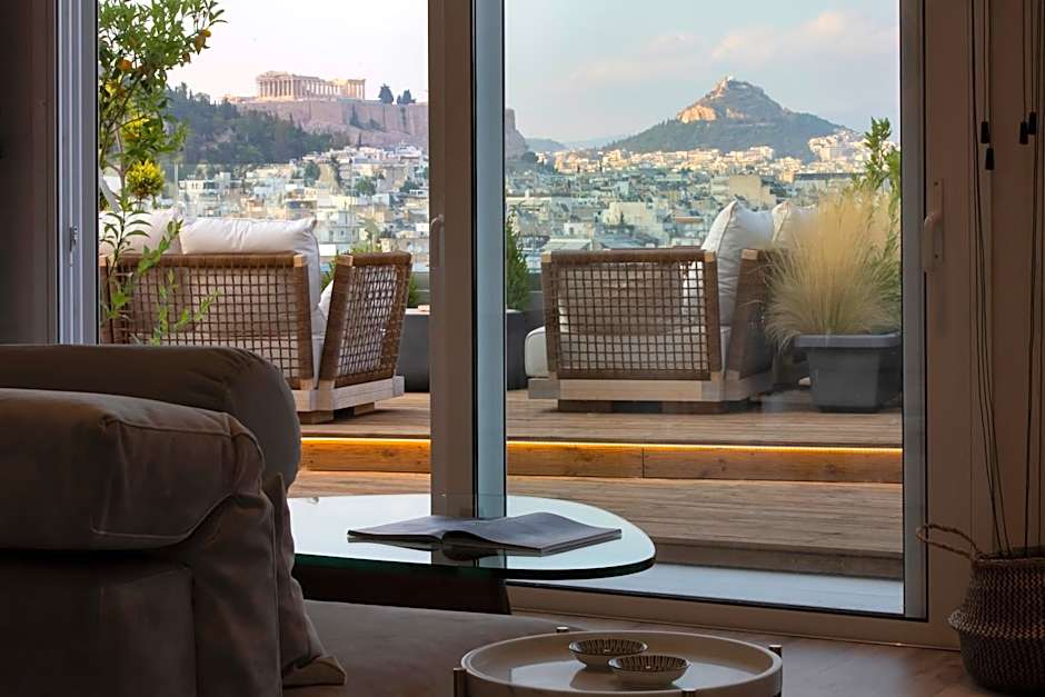 Supreme Luxury Suites by Athens Stay