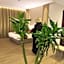 Falaj Daris Hotel