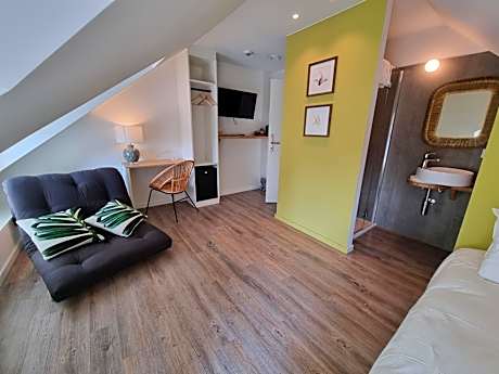 Standard Single Room with Shower