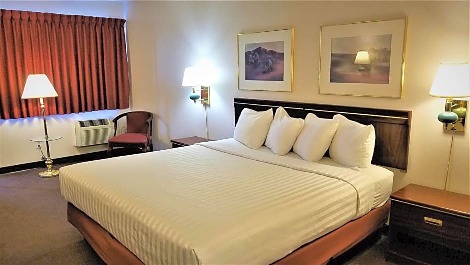 Motel 8 Laramie