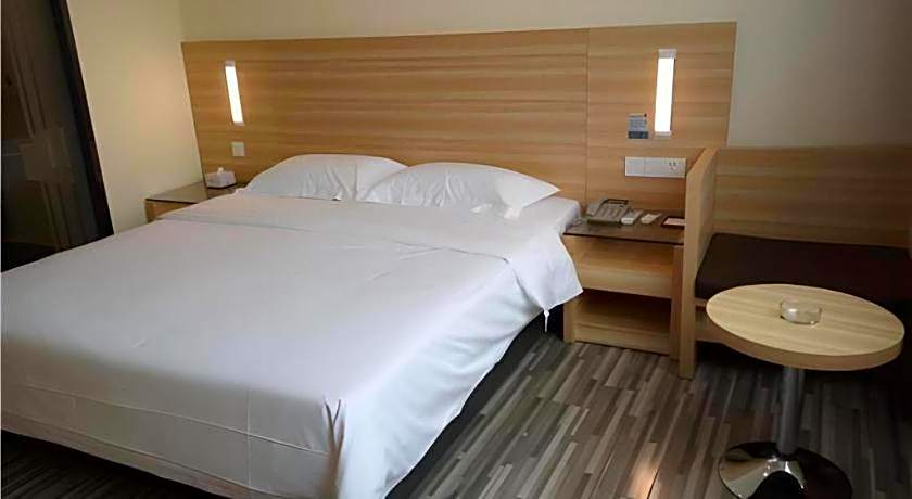 City Comfort Inn Zhongshan Dongsheng One Plus One