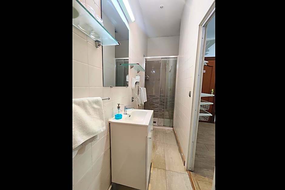 Hostal Cervantes