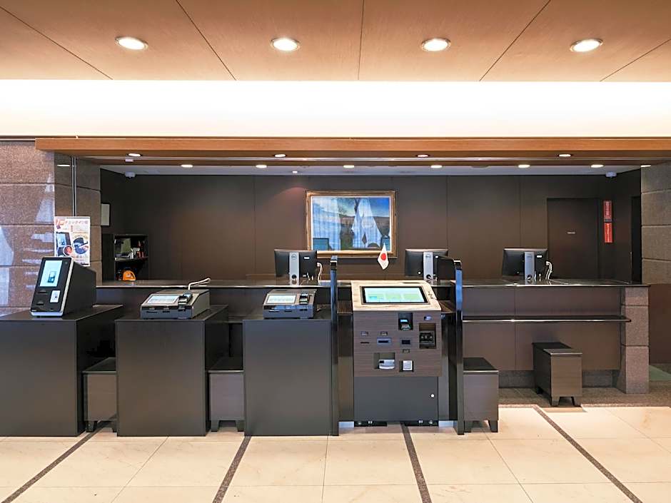 Apa Hotel Yokohama Kannai