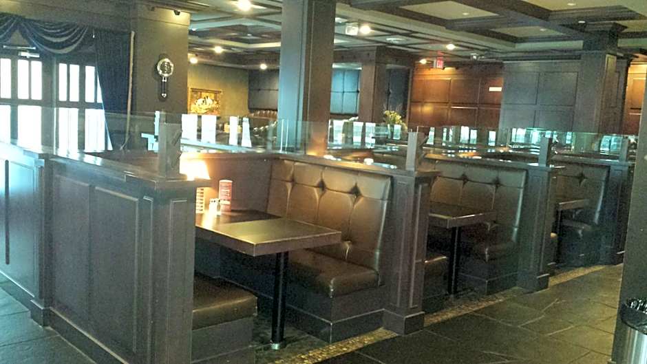 Days Inn & Suites by Wyndham West Edmonton