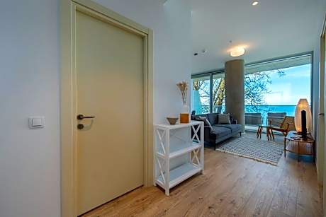 One-Bedroom Apartment with Sea View and Terrace