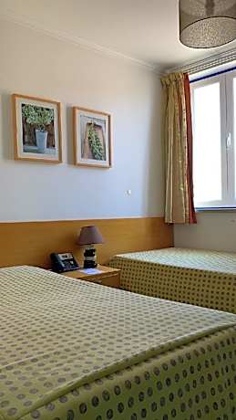 Standard Twin Room with Shower