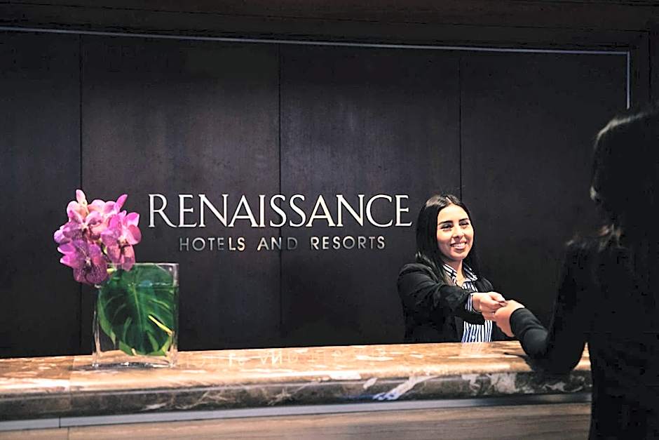 Renaissance Los Angeles Airport Hotel