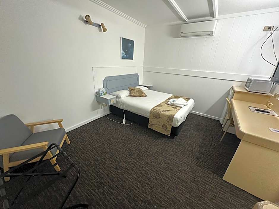 Charlton Motel