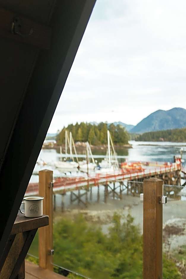 The Shoreline Tofino
