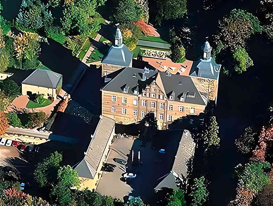 Schlosshotel Hugenpoet