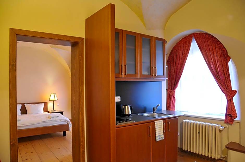 Residence Thunovska