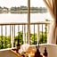White Wall Riverfront Hotel