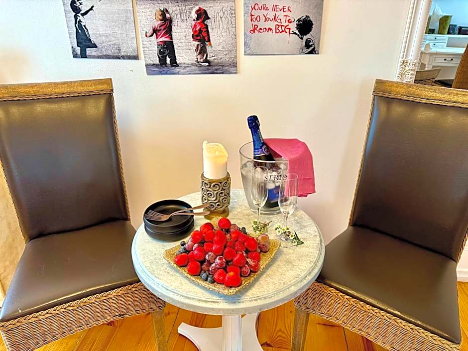 Kliff Butiik Majutus