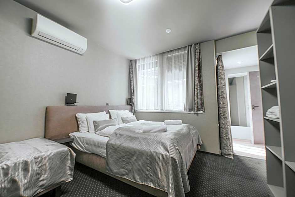 Arena Deluxe & Spa