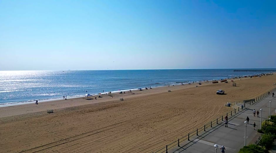 SureStay Studio by Best Western Virginia Beach Oceanfront