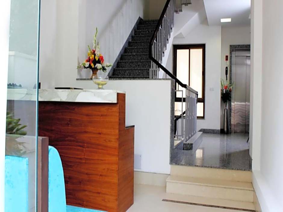 Stately Suites - Mg Road