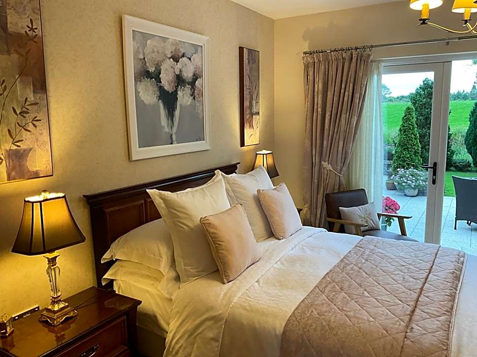 Crowfield Country House