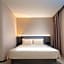 Atour Light Hotel Dalian Zhongshan Square Renmin Road
