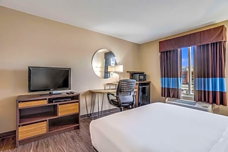 Standard Queen Room with Two Queen Beds - Non Smoking