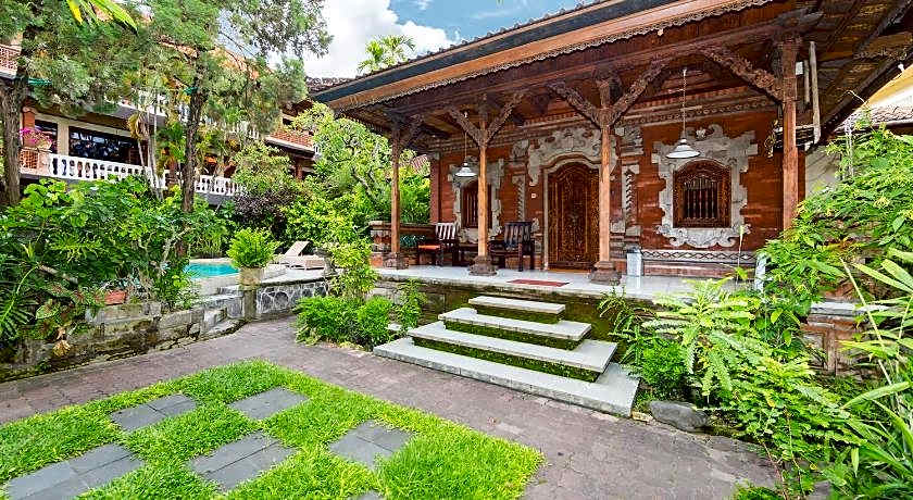 Simpang Inn