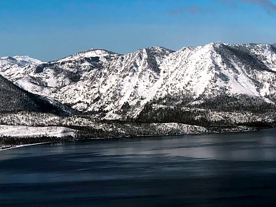 Di Lake Tahoe – South Lake Tahoe, CA
