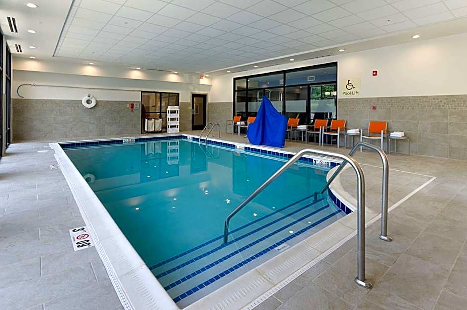 Hampton Inn By Hilton Covington VA