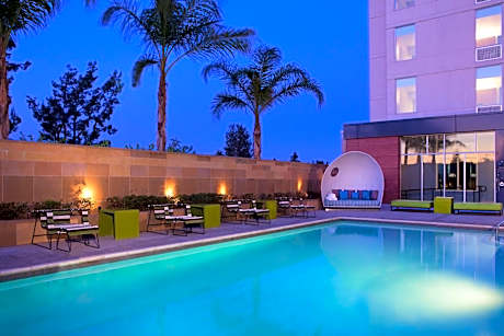 Aloft by Marriott Ontario-Rancho Cucamonga