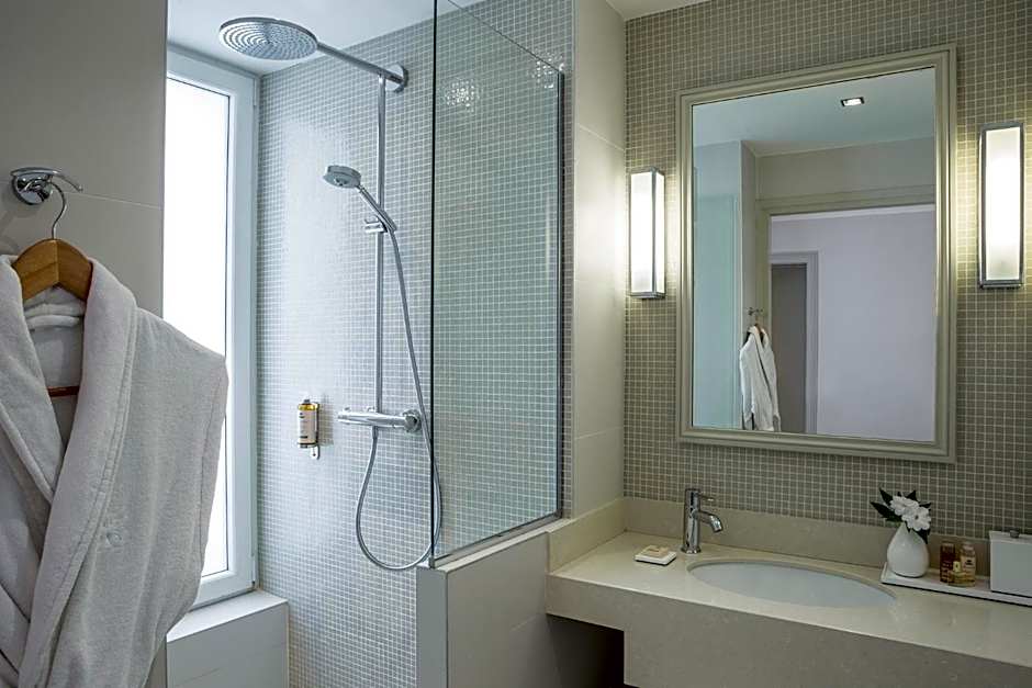 Hotel Des Saints Peres - Esprit de France