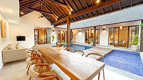 Apple Villa and Studio Seminyak