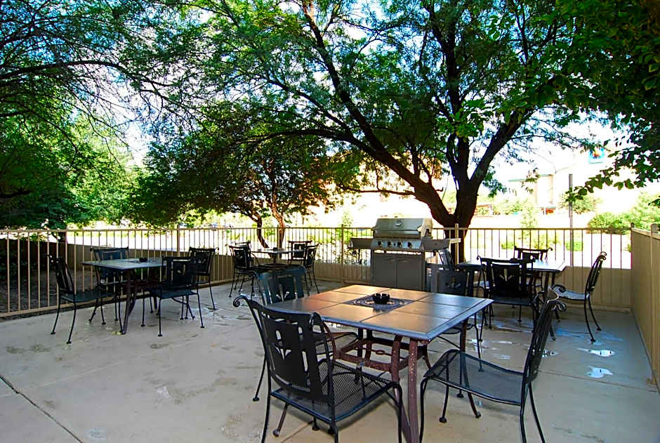 Holiday Inn Express & Suites Tucson North  Marana By IHG