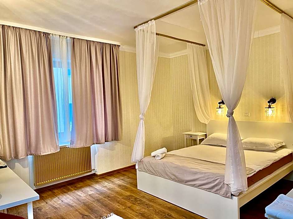 Cozy Hideout - Condo Hotel