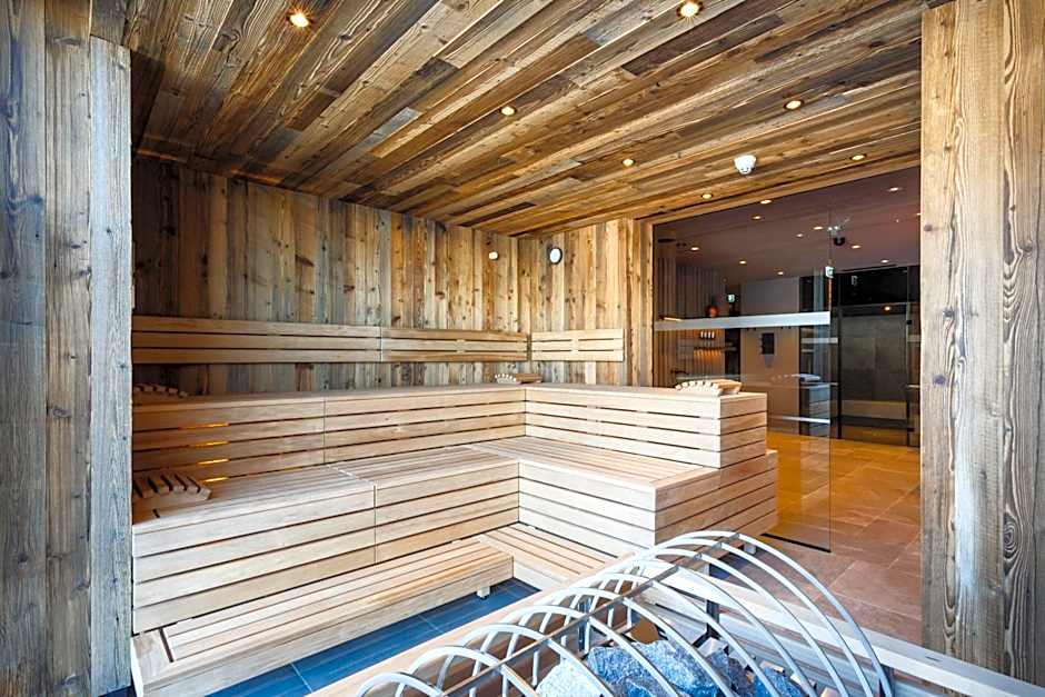 THE MATTHEW - Copper Lodge