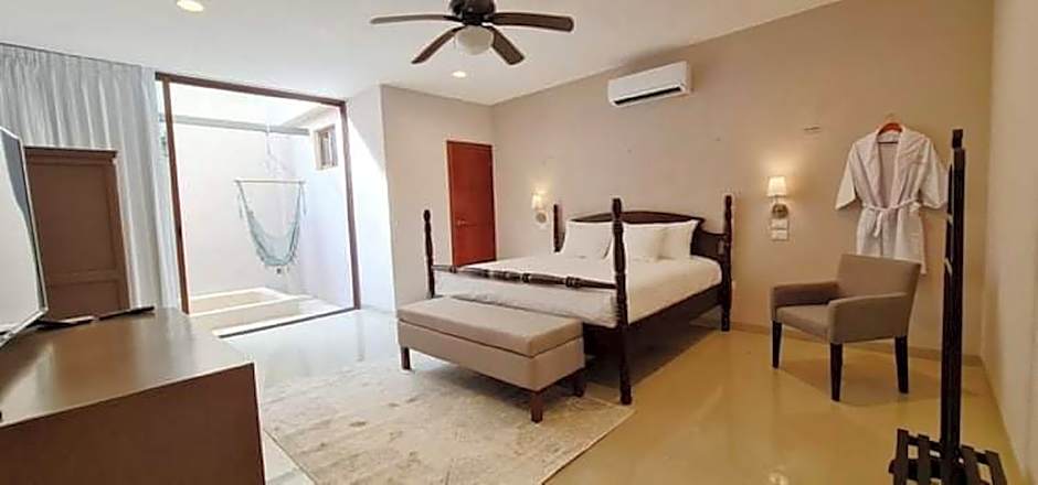 Casa Valladolid Boutique Hotel